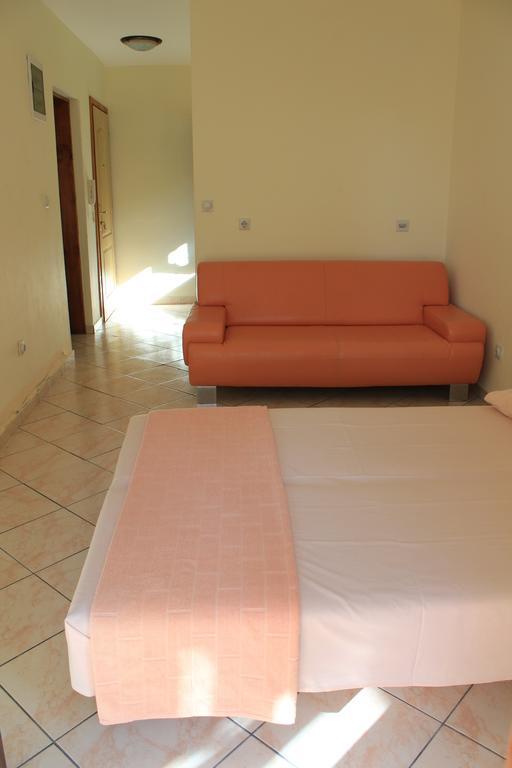 4M Apartments Petrovac Bilik gambar